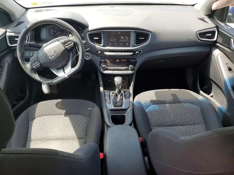 2019 HYUNDAI IONIQ PLUG-IN HYBRID BASE 8