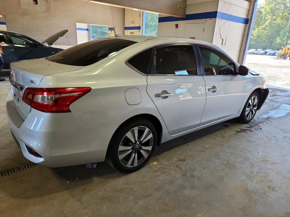 2019 NISSAN SENTRA SL 3
