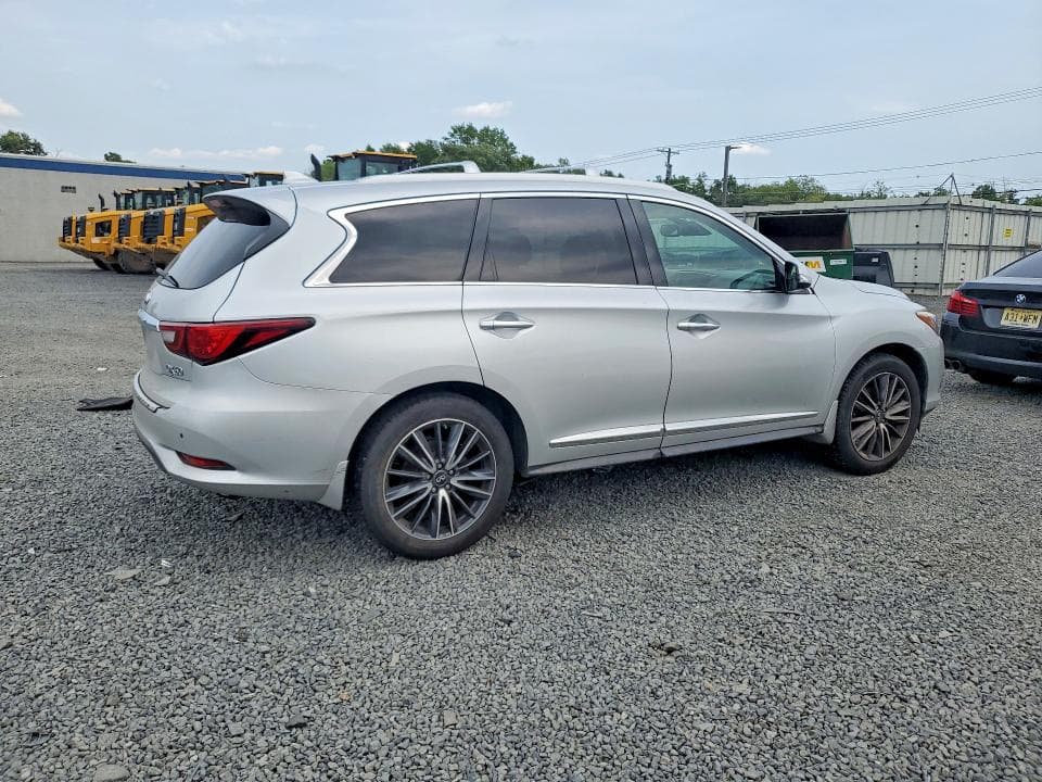 2019 INFINITI QX60 LUXE 3