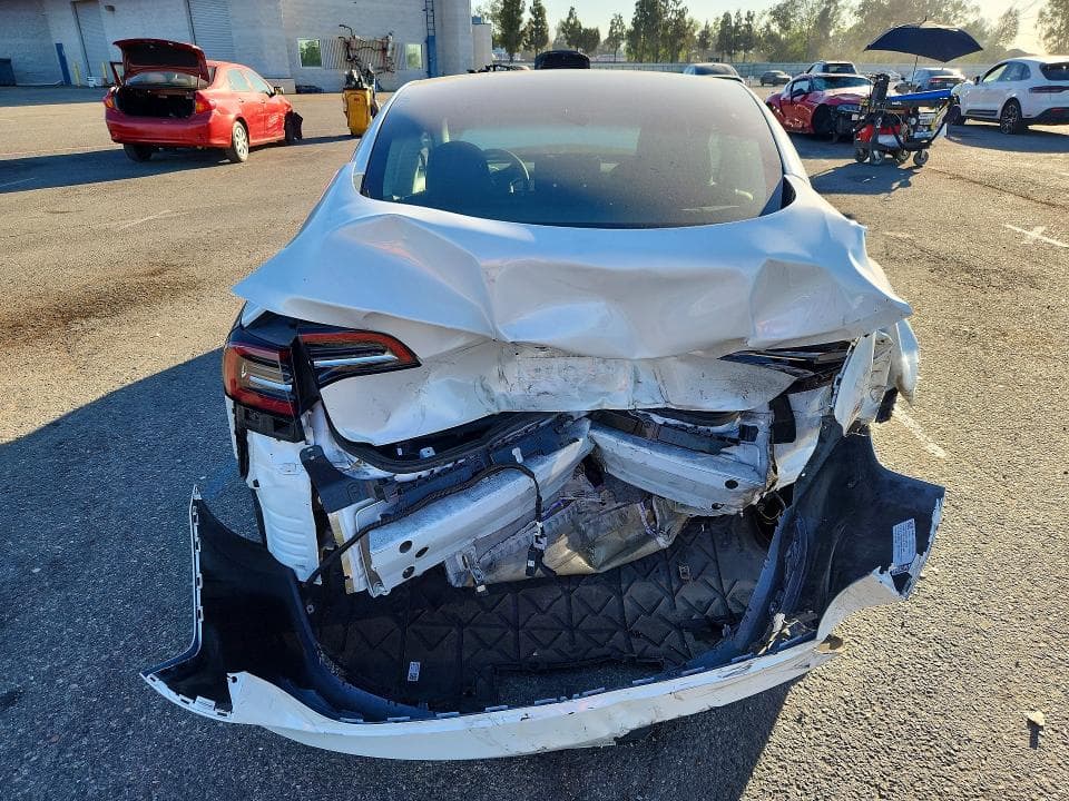 2023 TESLA MODEL 3 6