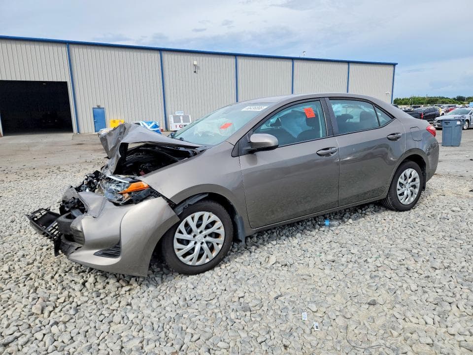 2019 TOYOTA COROLLA LE - 1