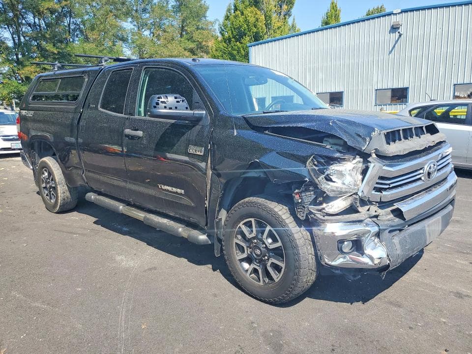 2017 TOYOTA TUNDRA SR5 4
