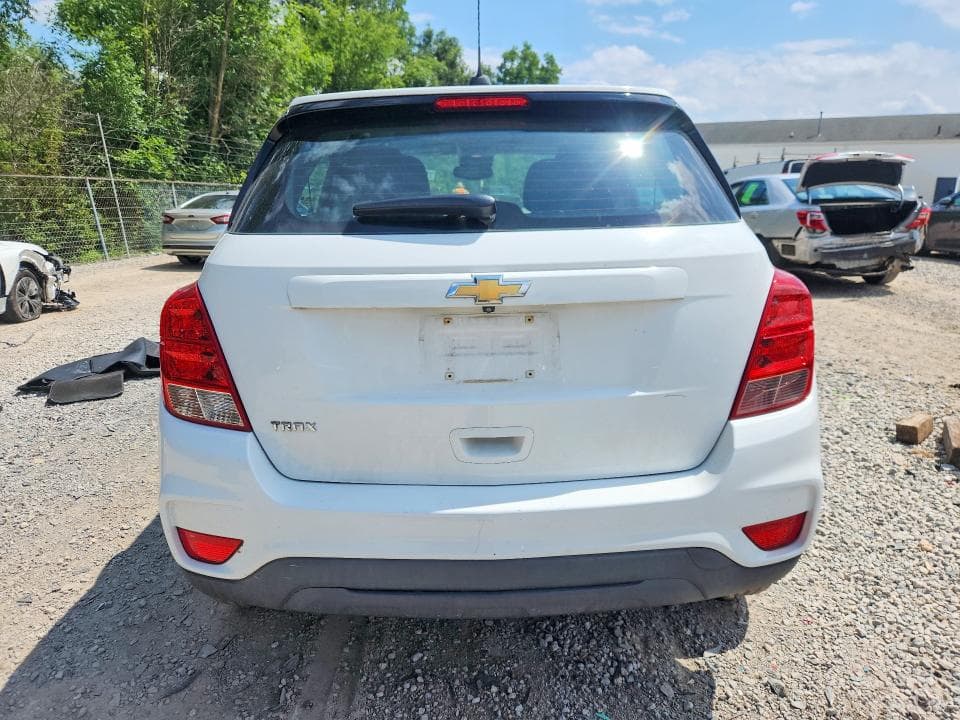 2017 CHEVROLET TRAX LS 6