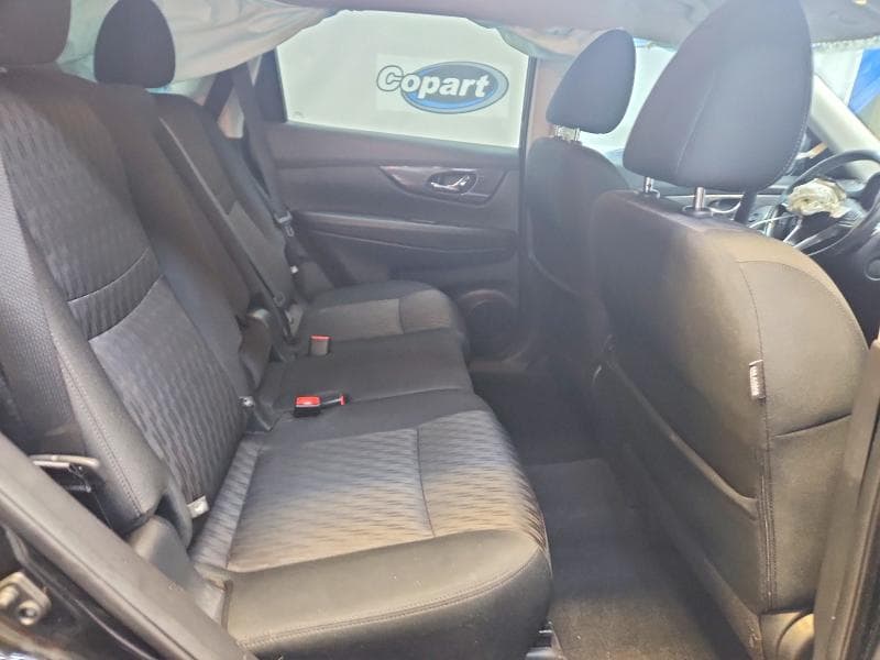2018 NISSAN ROGUE SV 11