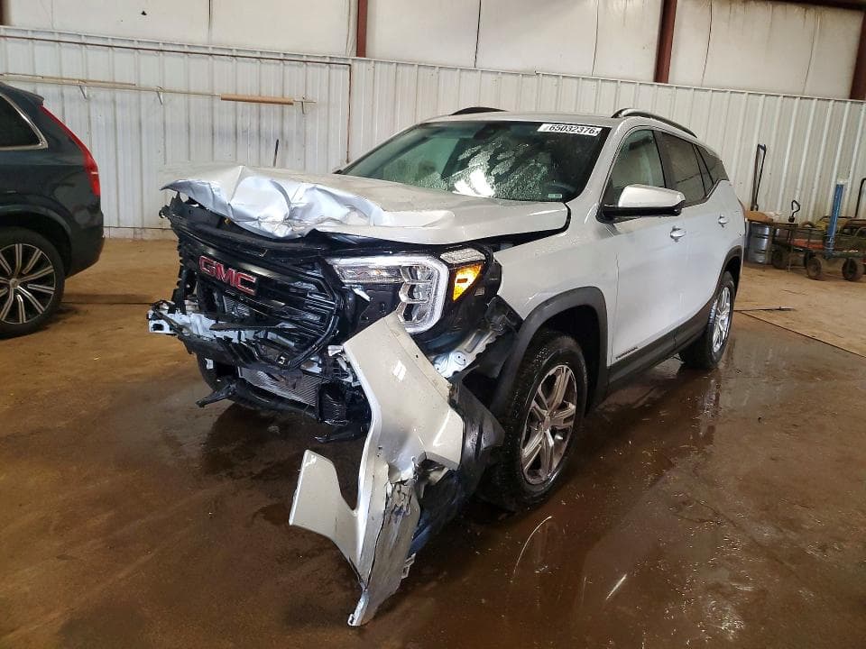 2022 GMC TERRAIN SLE - 1