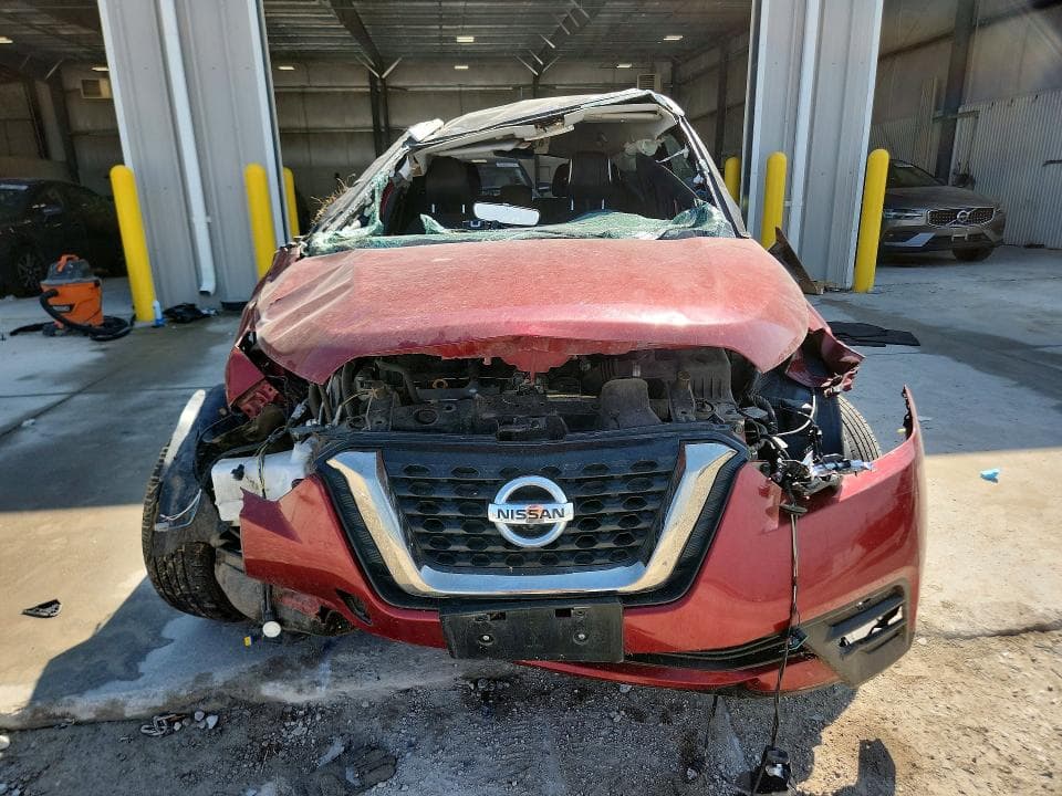 2020 NISSAN KICKS SR 5