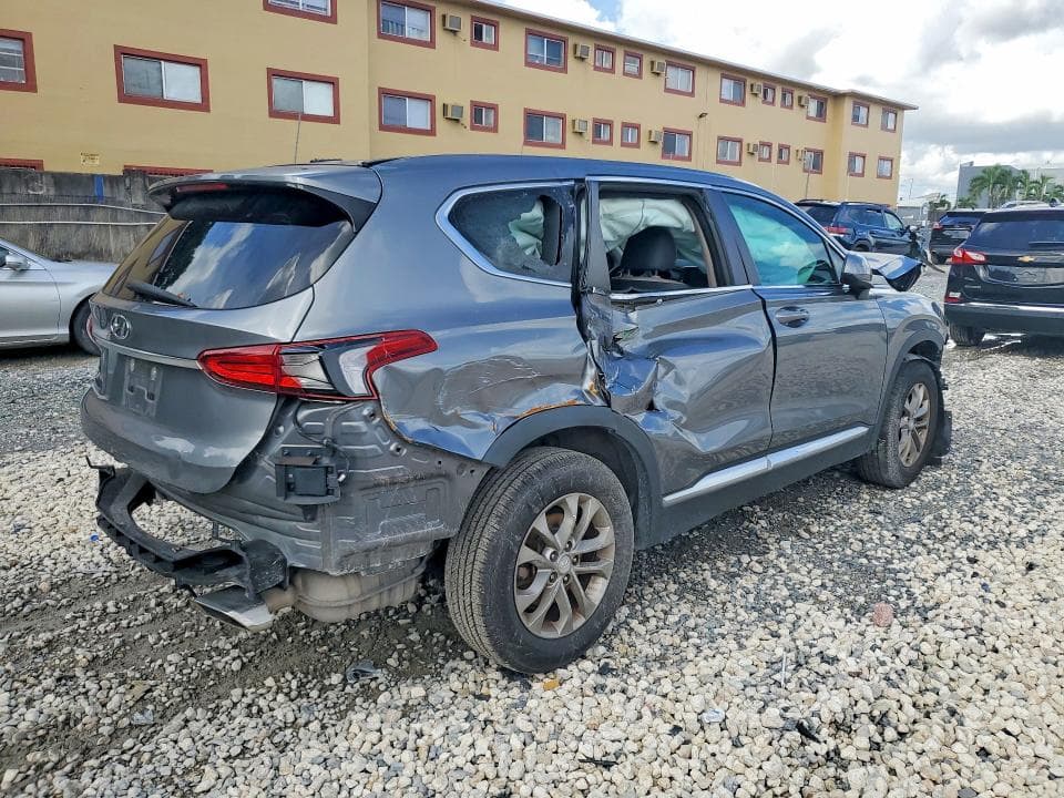 2019 HYUNDAI SANTA FE SE 3
