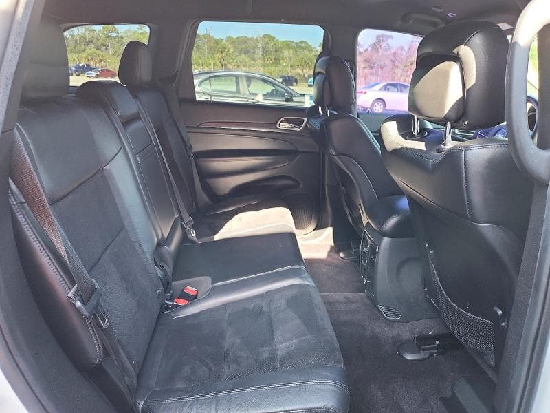 2018 JEEP GRAND CHEROKEE LAREDO 11