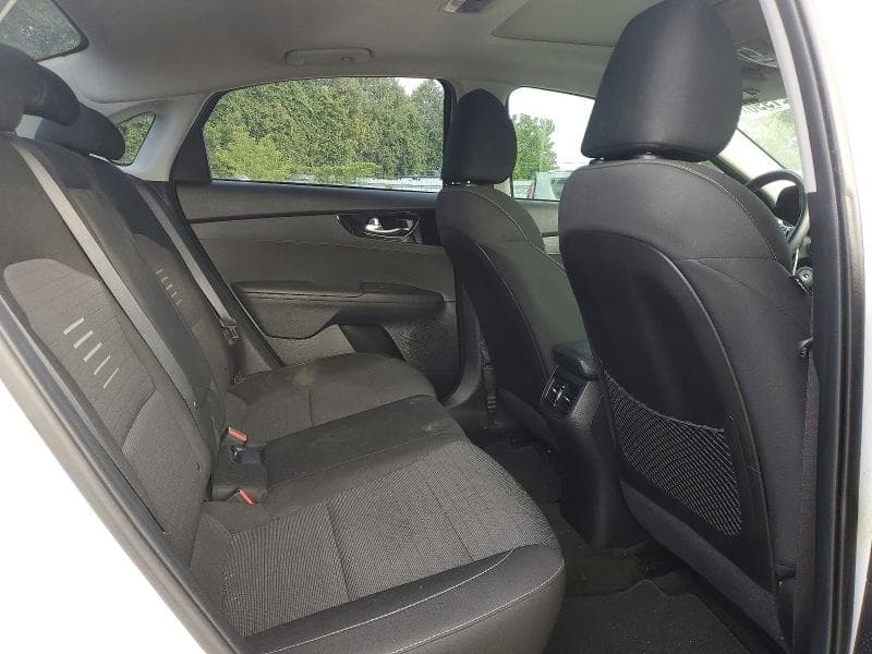 2021 KIA FORTE EX 10