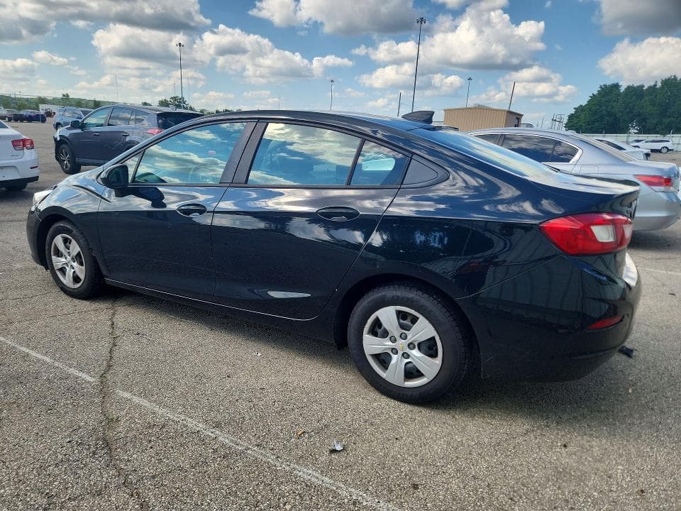 2018 CHEVROLET CRUZE LS 2