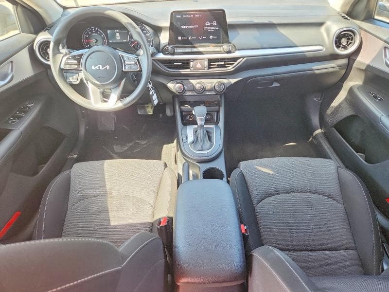2024 KIA FORTE LXS 8