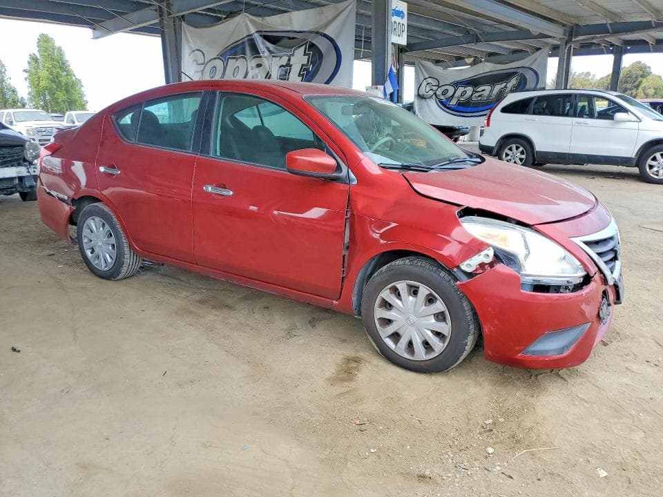 2018 NISSAN VERSA SV 4