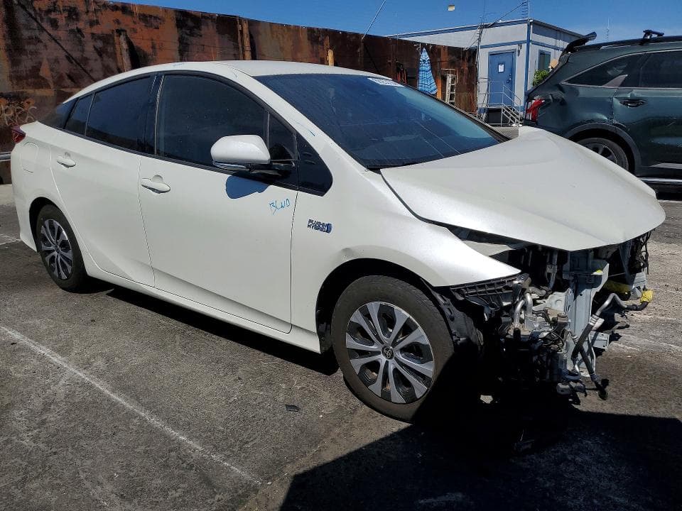 2020 TOYOTA PRIUS PRIME XLE 4