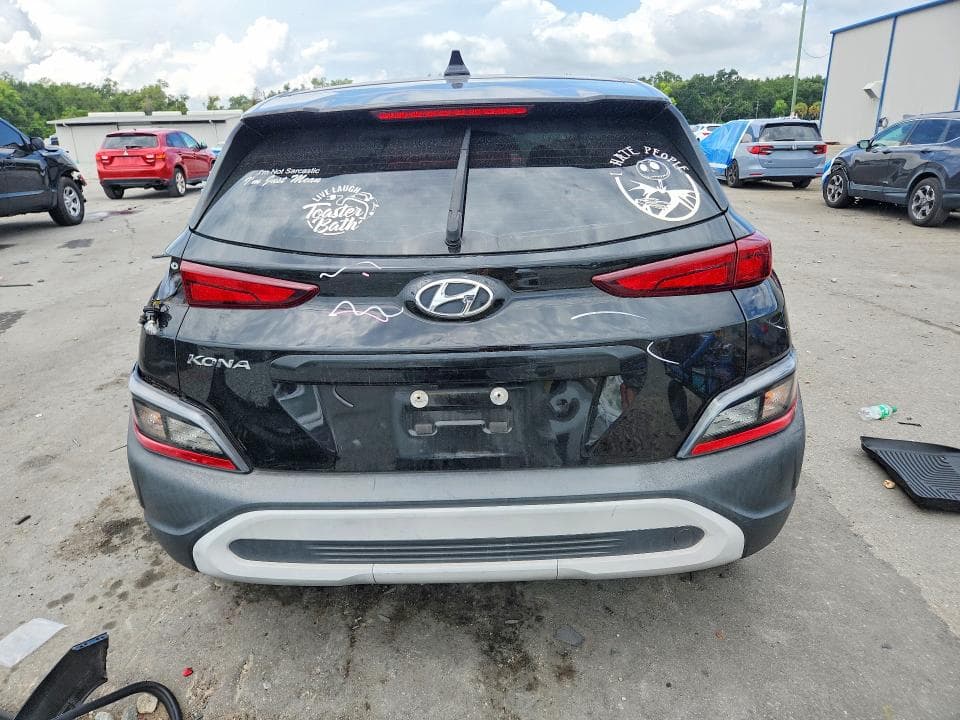 2022 HYUNDAI KONA SE 6