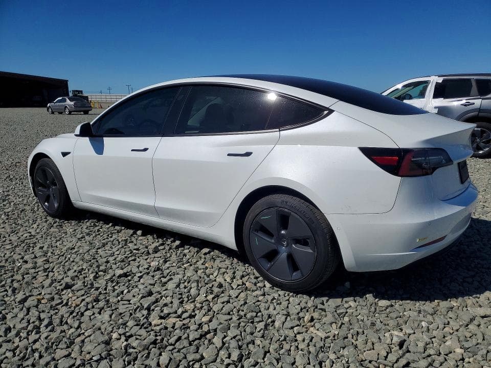 2022 TESLA MODEL 3 2