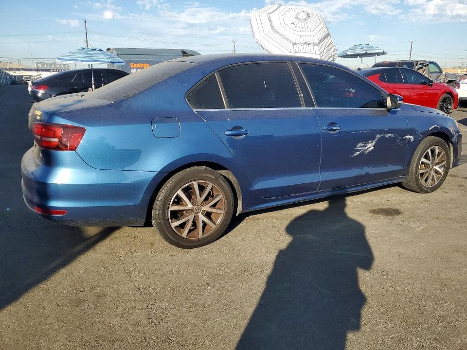 2017 VOLKSWAGEN JETTA SE 3