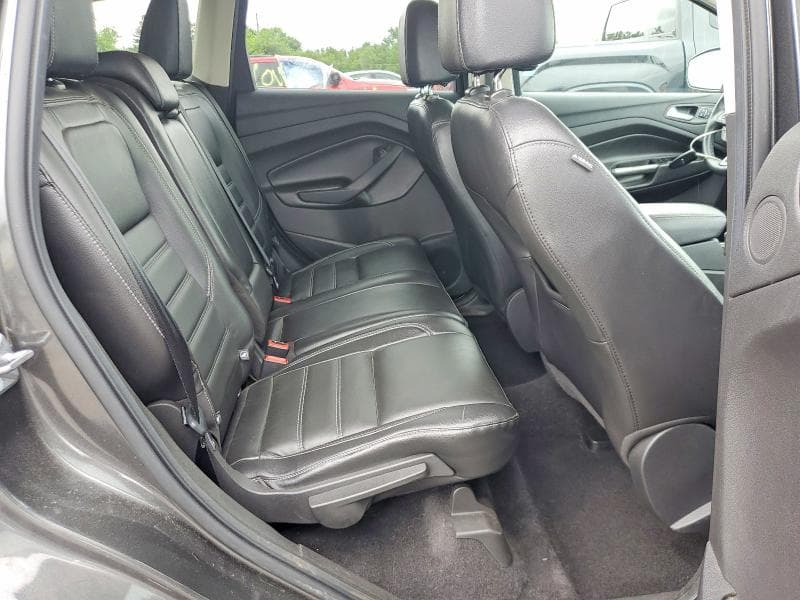 2017 FORD ESCAPE TITANIUM 10