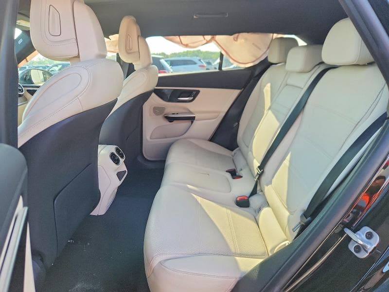 2024 MERCEDES-BENZ GLC 300 4MATIC 10