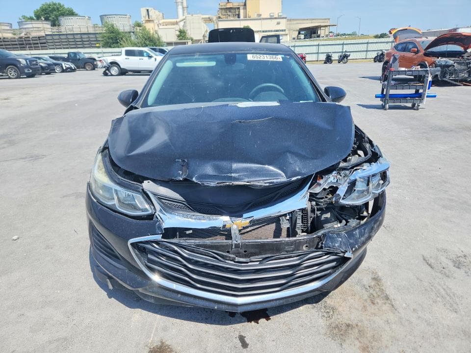 2019 CHEVROLET CRUZE LS 5