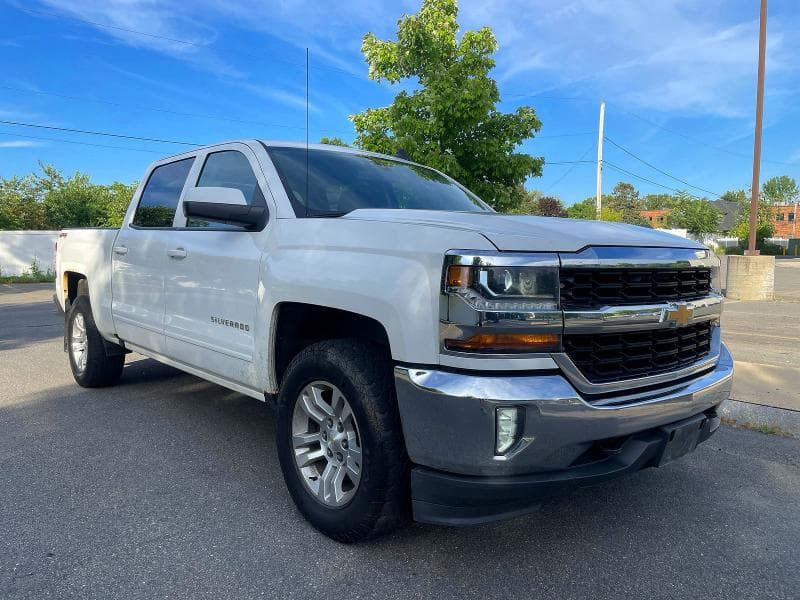 2017 CHEVROLET SILVERADO K1500 LT - 1