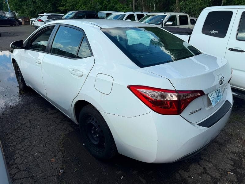 2018 TOYOTA COROLLA LE 3