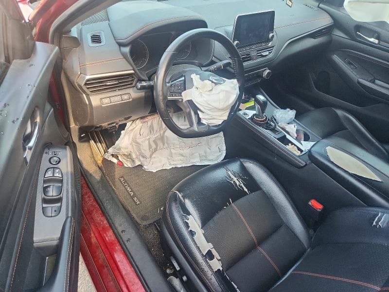 2019 NISSAN ALTIMA SR 8