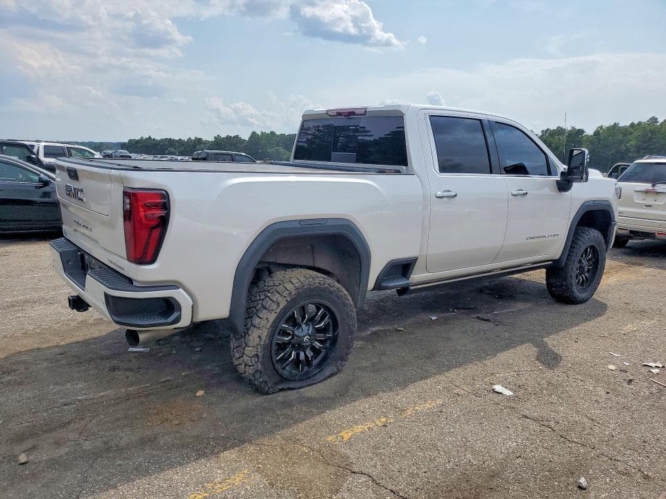 2024 GMC SIERRA K2500 DENALI ULTIMATE 3