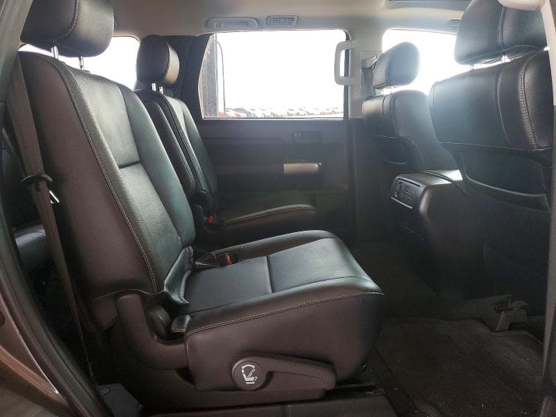 2018 TOYOTA SEQUOIA TRD SPORT 10