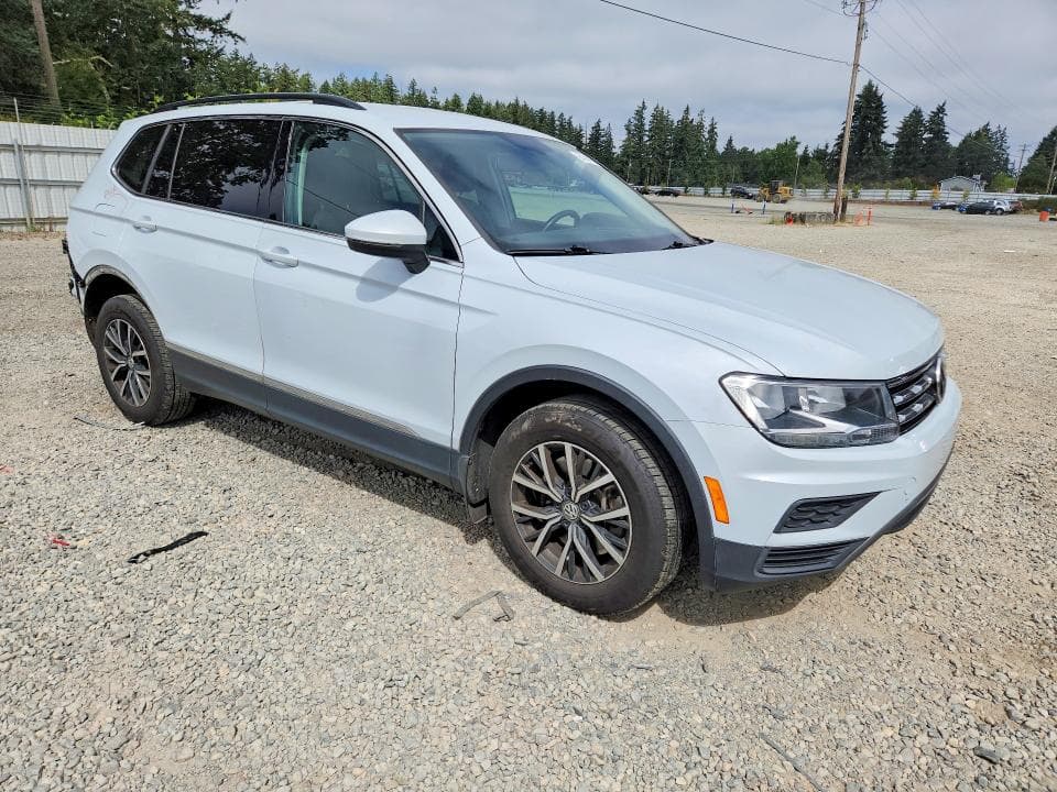 2018 VOLKSWAGEN TIGUAN SE 4