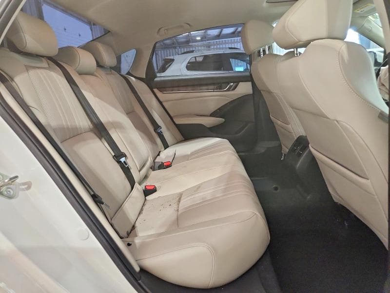 2019 HONDA ACCORD TOURING 10