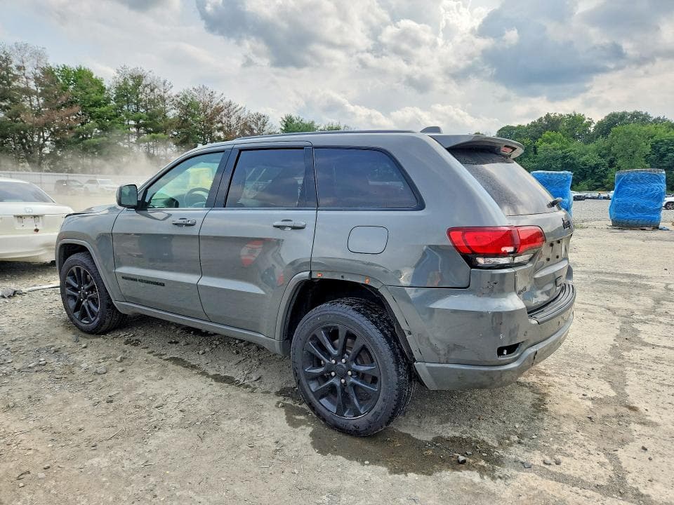 2021 JEEP GRAND CHEROKEE LAREDO 2