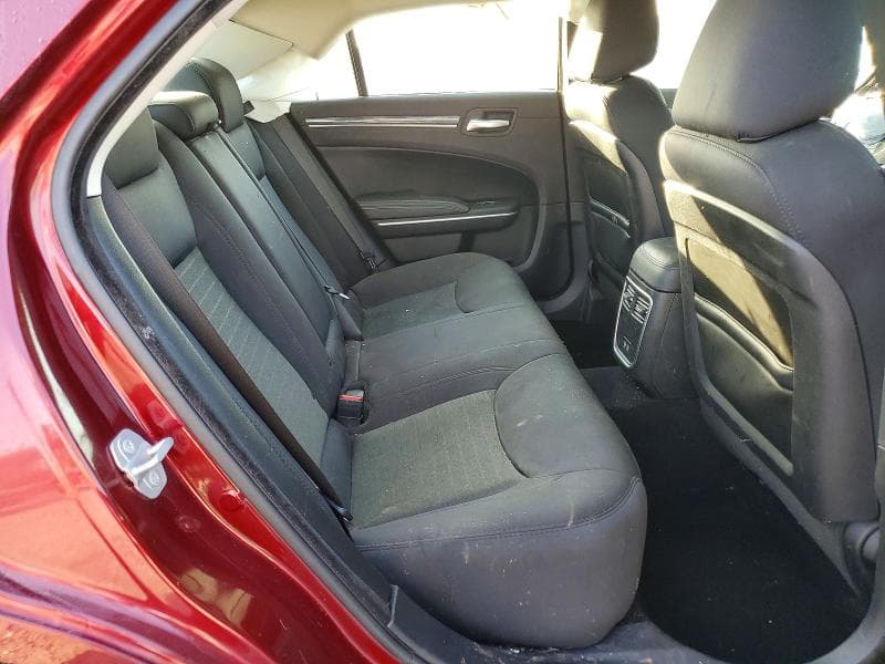 2019 CHRYSLER 300 TOURING 10