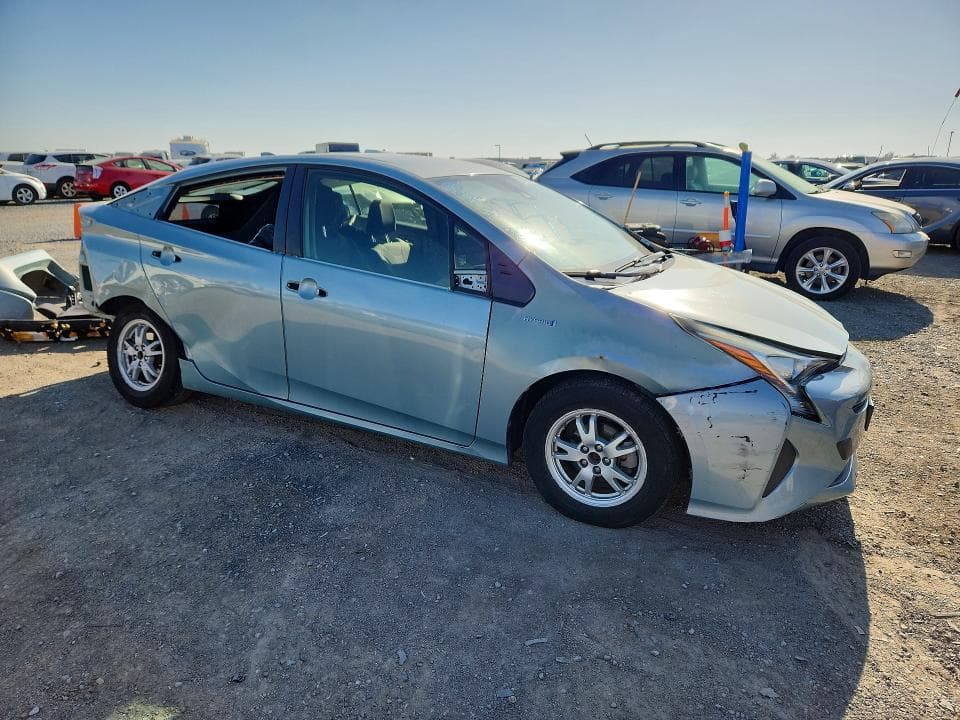 2017 TOYOTA PRIUS TWO 4