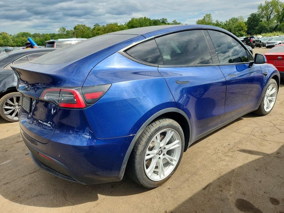 2020 TESLA MODEL Y 3