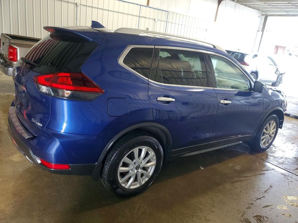 2018 NISSAN ROGUE SV 3