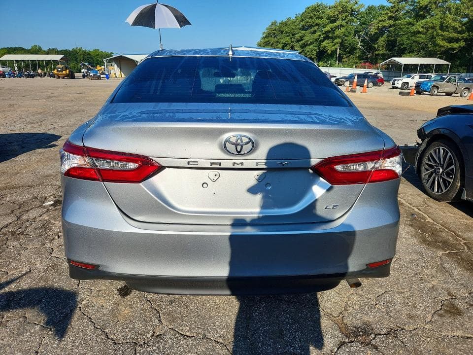 2020 TOYOTA CAMRY LE 6