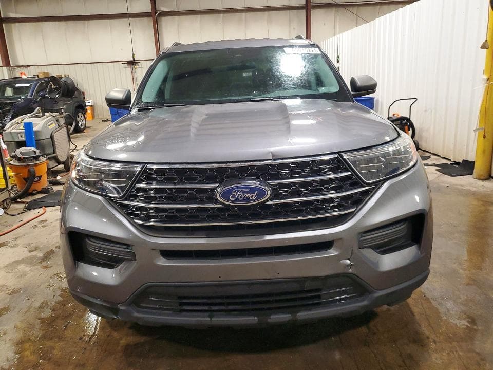 2021 FORD EXPLORER XLT 5