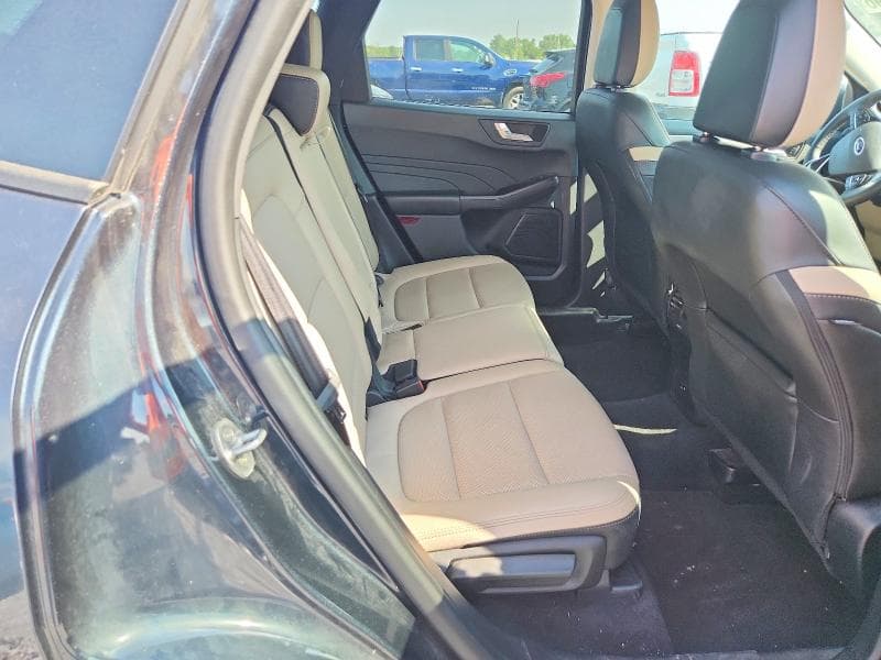 2022 FORD ESCAPE SEL 11