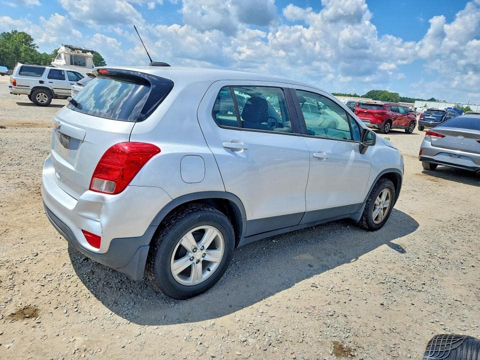 2019 CHEVROLET TRAX LS 3