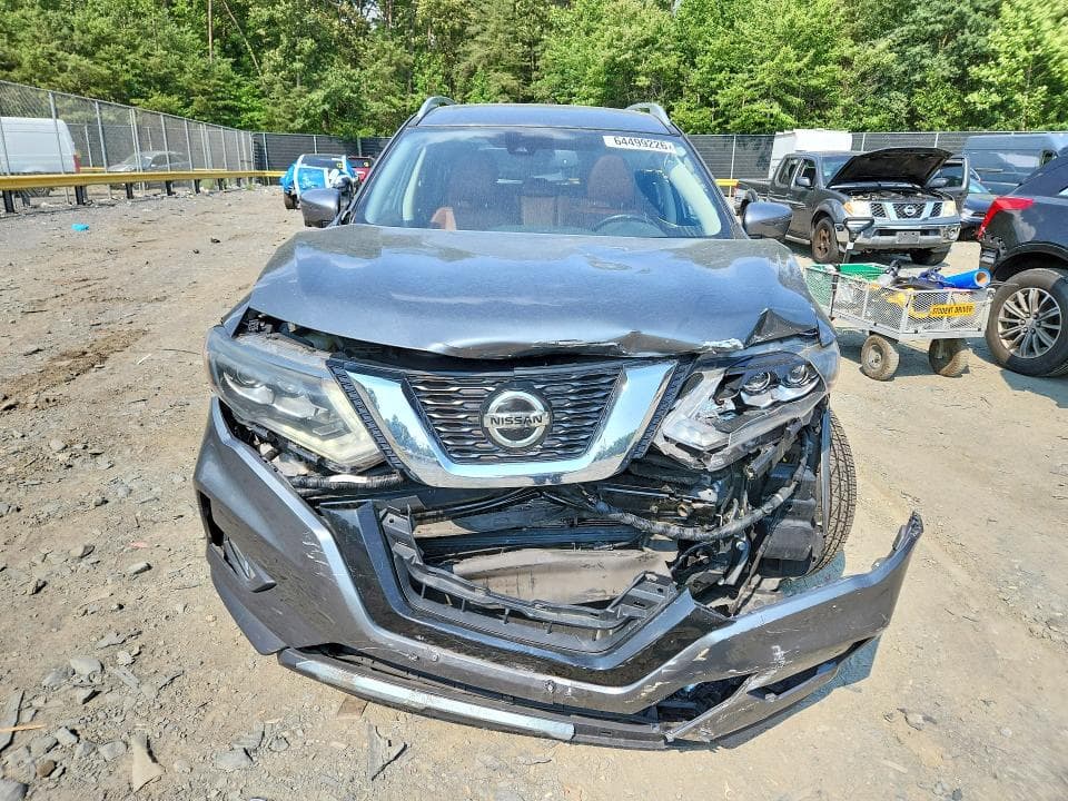 2018 NISSAN ROGUE SL 5