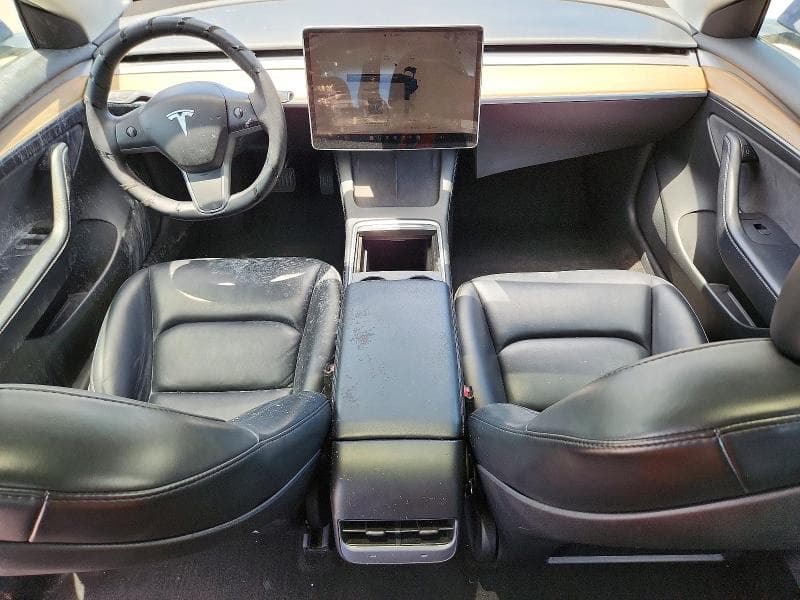2023 TESLA MODEL 3 8