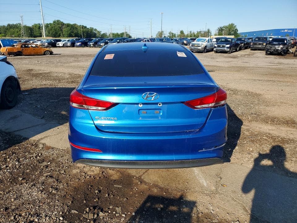 2017 HYUNDAI ELANTRA SE 6