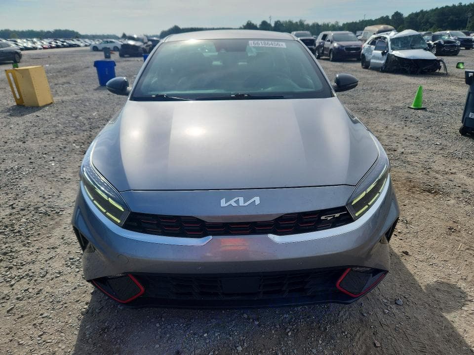 2023 KIA FORTE GT 5