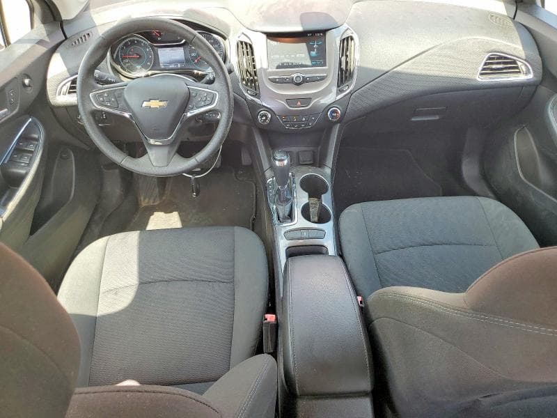 2017 CHEVROLET CRUZE LT 8