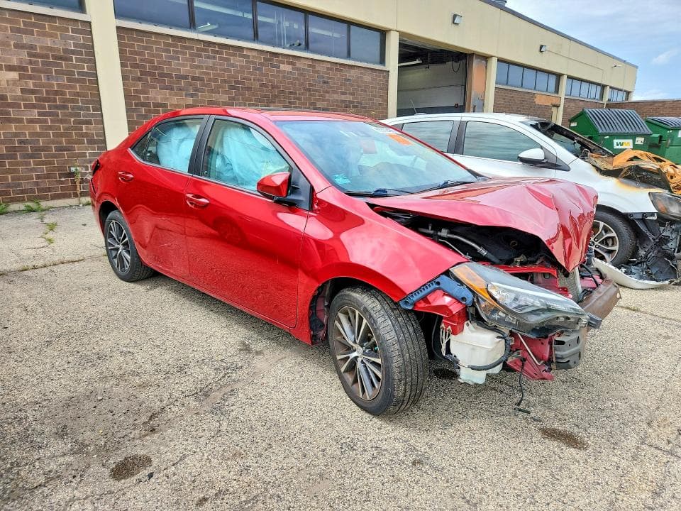 2017 TOYOTA COROLLA LE 4