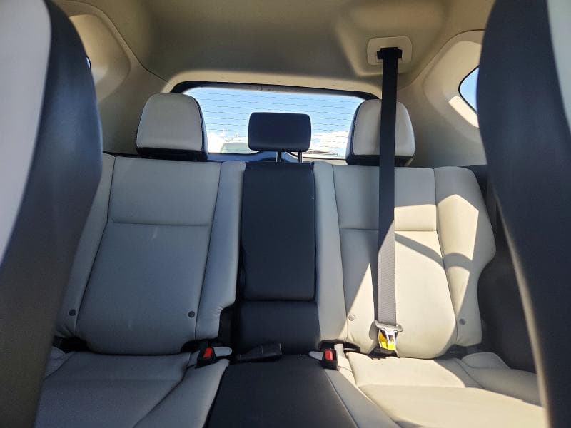 2017 TOYOTA RAV4 LIMITED 10