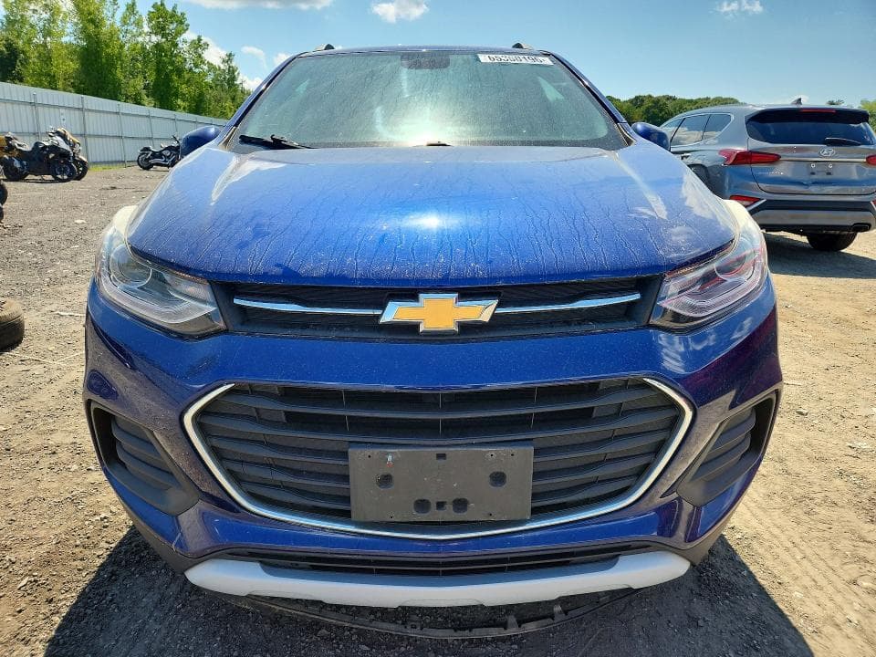 2017 CHEVROLET TRAX 1LT 5