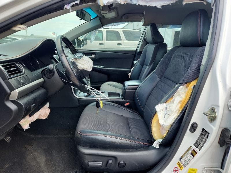 2017 TOYOTA CAMRY SE 7