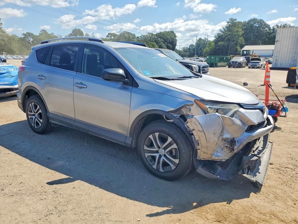 2017 TOYOTA RAV4 LE 4