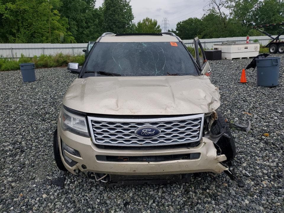 2017 FORD EXPLORER PLATINUM 5